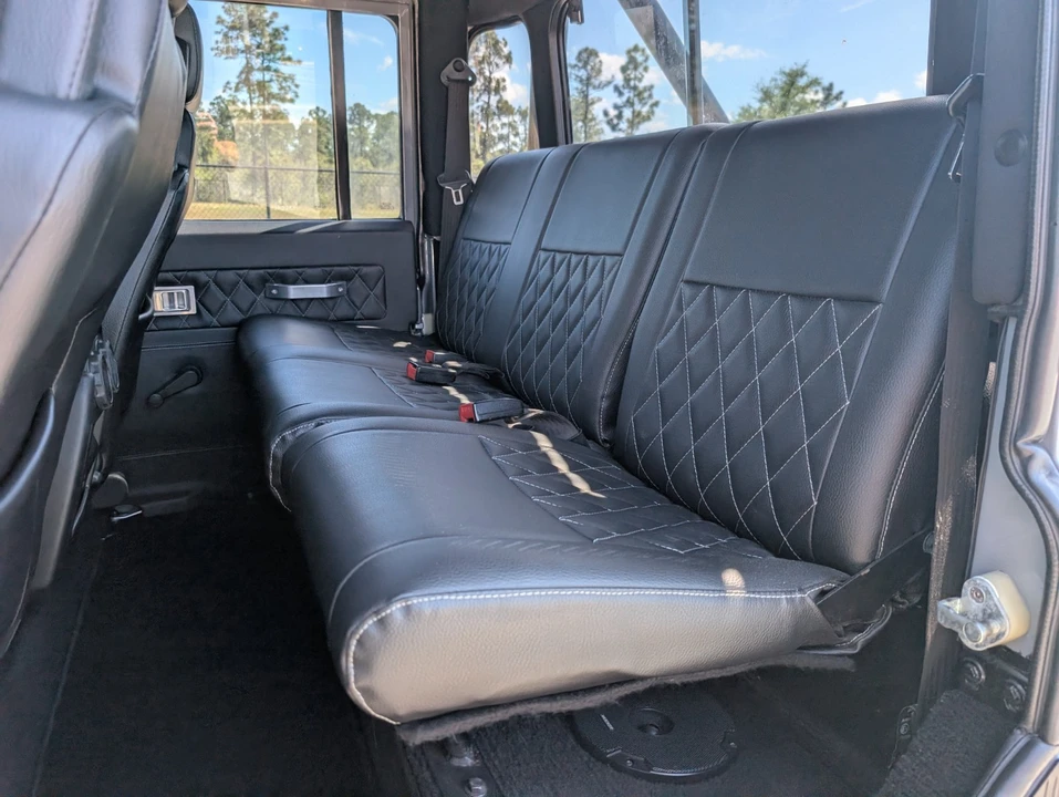 1993 Land Rover Defender - Image 24 of 31