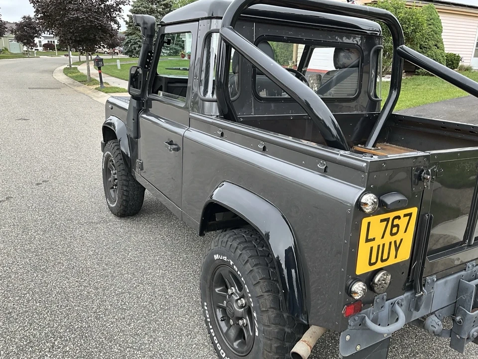 1993 Land Rover Defender 130 - Image 8 of 13