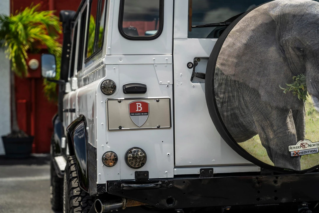 1993 Land Rover Defender 110 - Image 26 of 31
