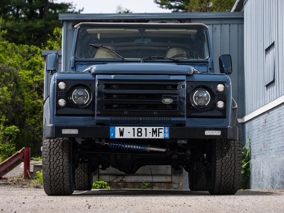 1993 Land Rover Defender 110 - Image 14 of 31