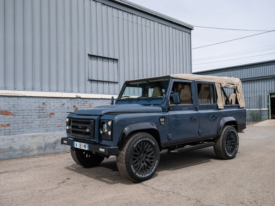 1993 Land Rover Defender 110 - Image 3 of 31