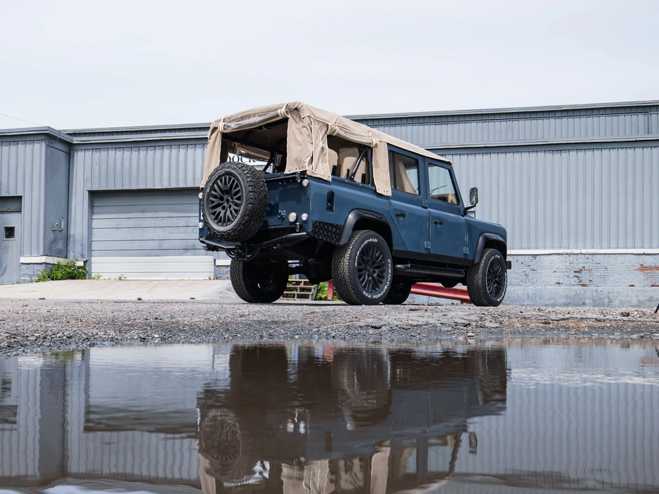 1993 Land Rover Defender 110 - Image 20 of 31