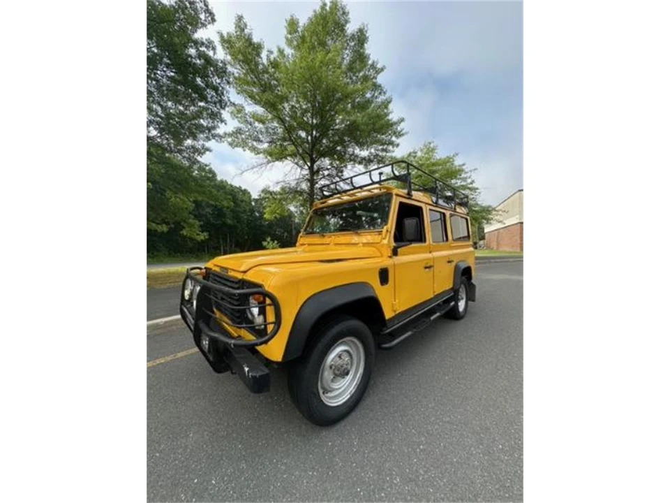 1993 Land Rover Defender 110 - Image 2 of 6