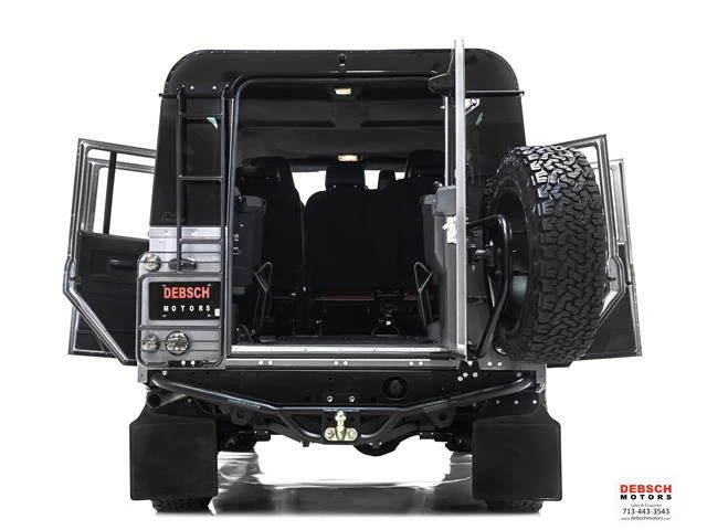 1993 Land Rover Defender 110 - Image 9 of 21