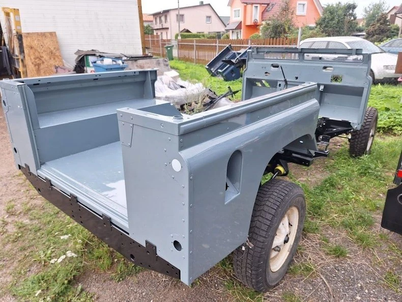1993 Land Rover Defender 110 - Image 11 of 17