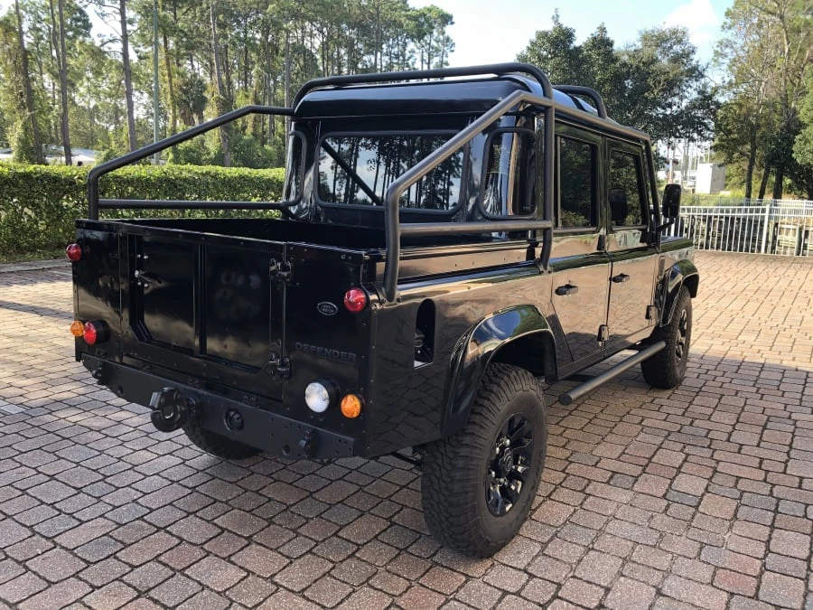 1993 Land Rover Defender 110 - Image 11 of 12
