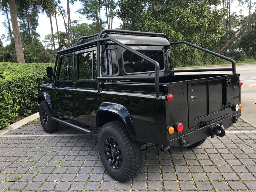 1993 Land Rover Defender 110 - Image 2 of 12