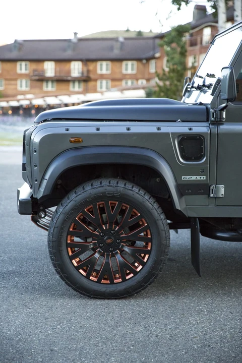 1993 Land Rover Defender 110 - Image 21 of 31
