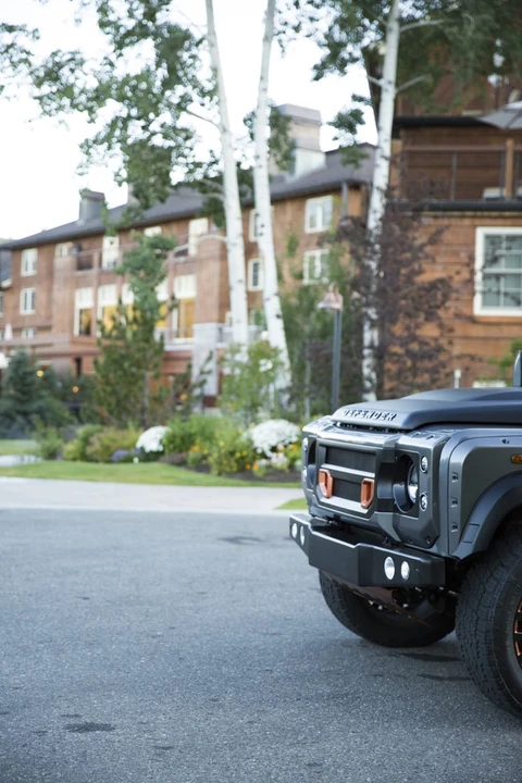 1993 Land Rover Defender 110 - Image 17 of 31