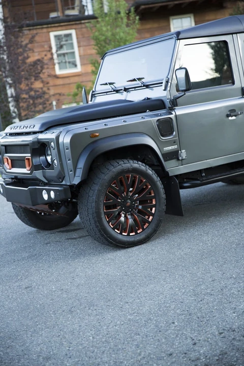 1993 Land Rover Defender 110 - Image 8 of 31