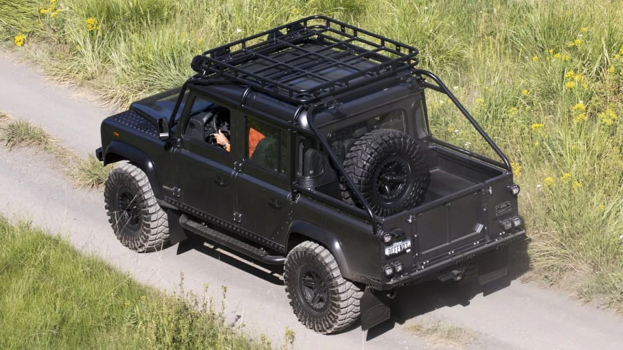 1993 Land Rover Defender 110 - Image 7 of 31