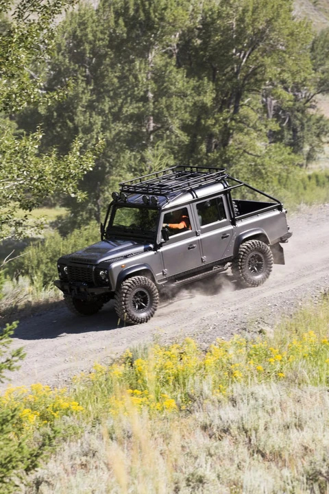 1993 Land Rover Defender 110 - Image 8 of 31
