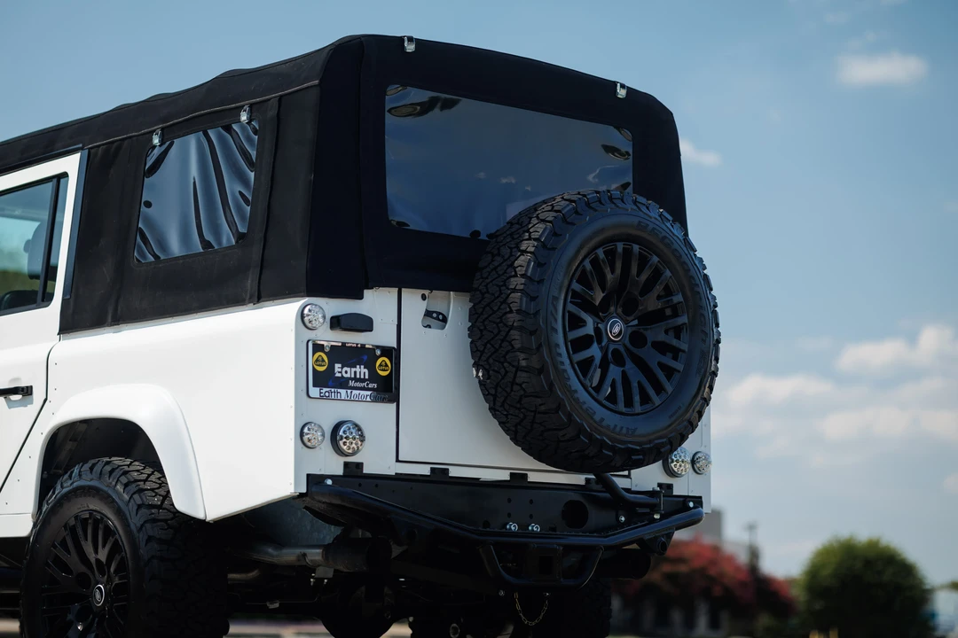 1993 Land Rover Defender 110 - Image 26 of 31