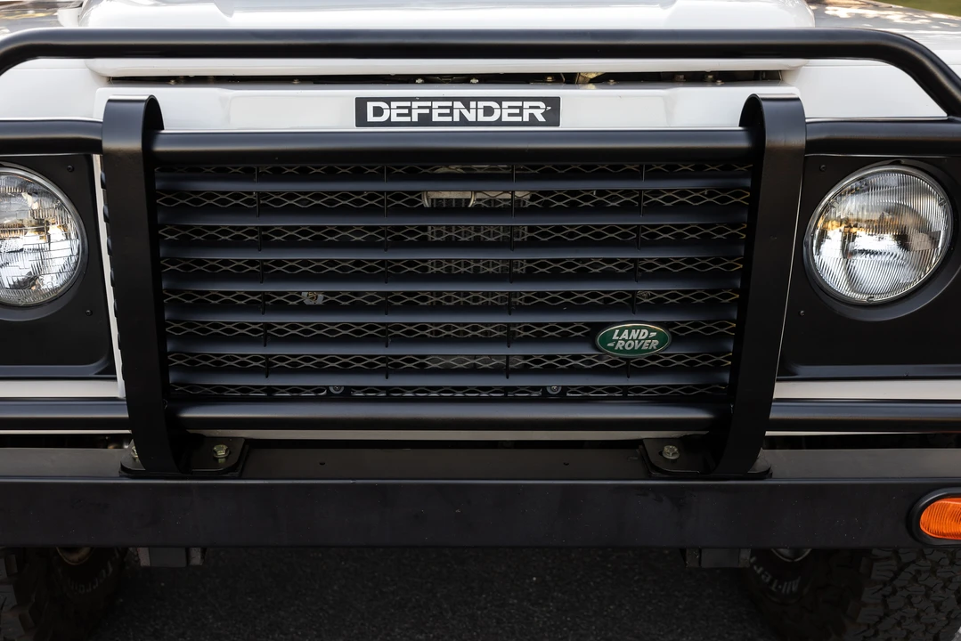1993 Land Rover Defender 110 - Image 26 of 31