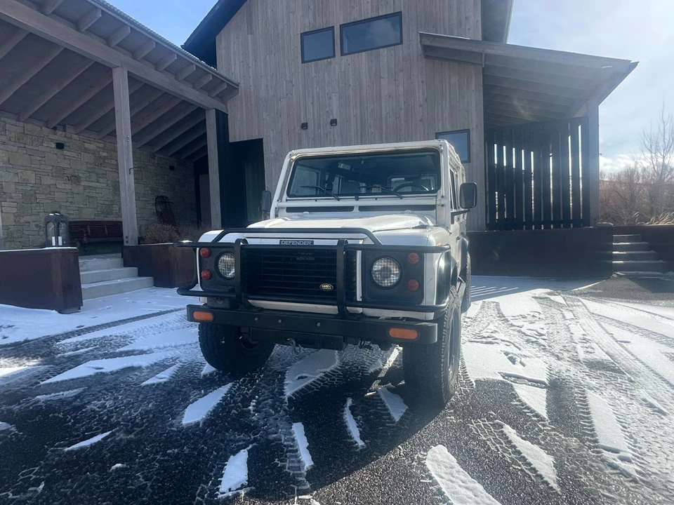 1993 Land Rover Defender 110 - Image 4 of 21