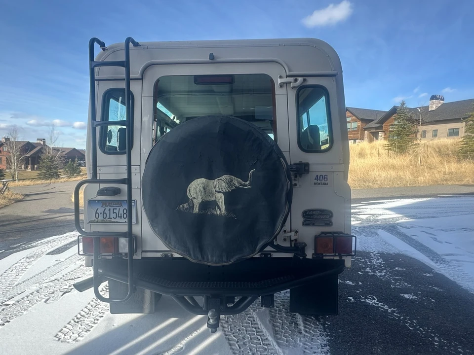 1993 Land Rover Defender 110 - Image 8 of 21