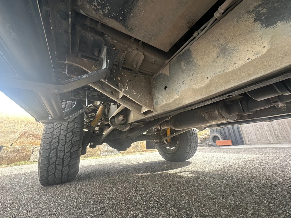 1993 Land Rover Defender 110 - Image 14 of 21