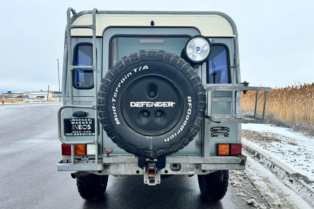 1993 Land Rover Defender 110 - Image 5 of 31