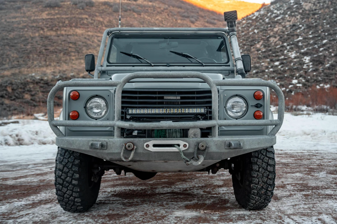 1993 Land Rover Defender 110 - Image 2 of 31