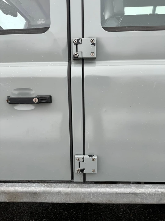 1993 Land Rover Defender 110 - Image 27 of 31