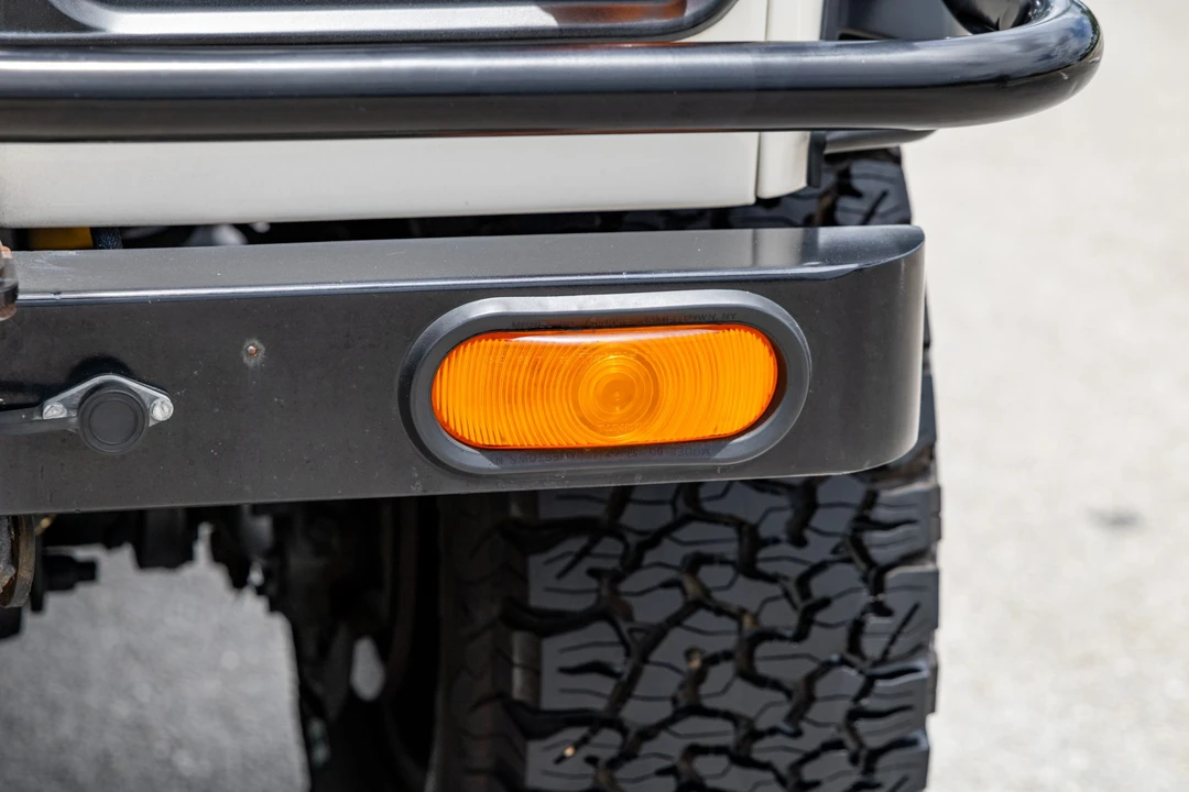 1993 Land Rover Defender 110 - Image 25 of 31