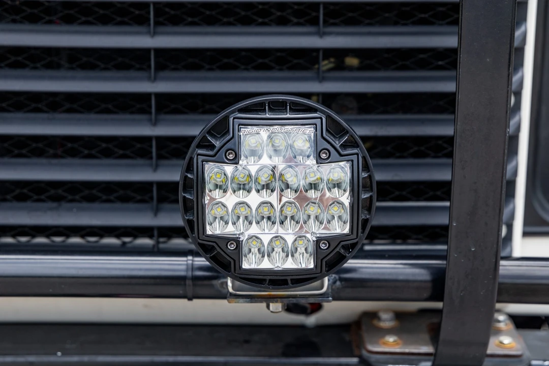 1993 Land Rover Defender 110 - Image 15 of 31