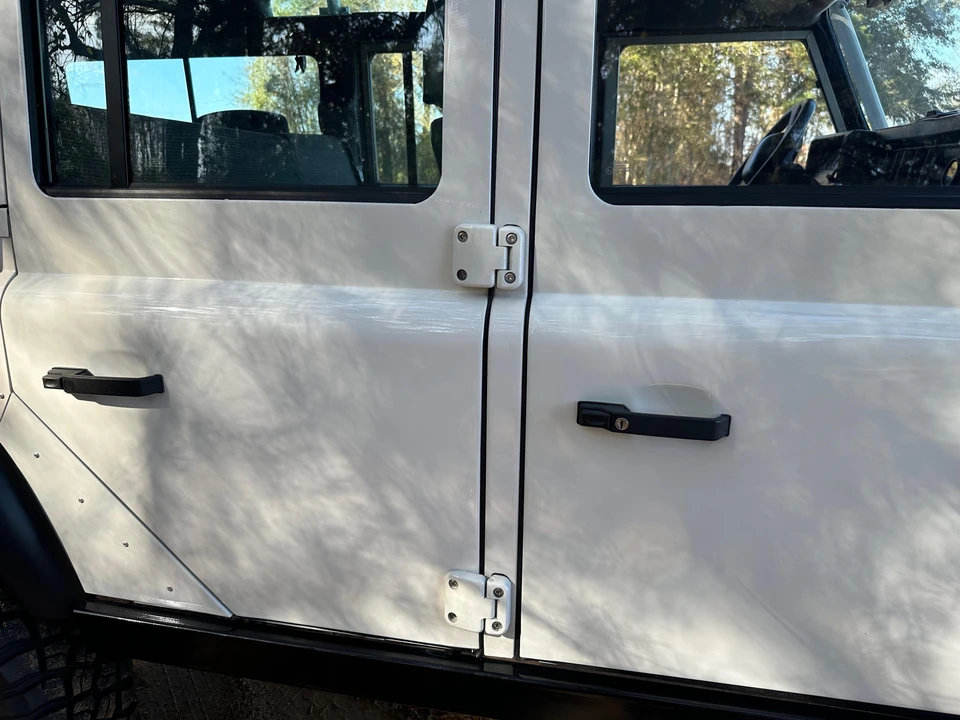 1993 Land Rover Defender 110 - Image 27 of 31