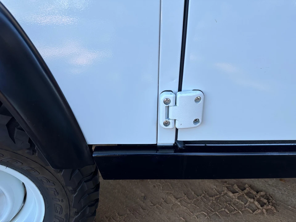1993 Land Rover Defender 110 - Image 26 of 31