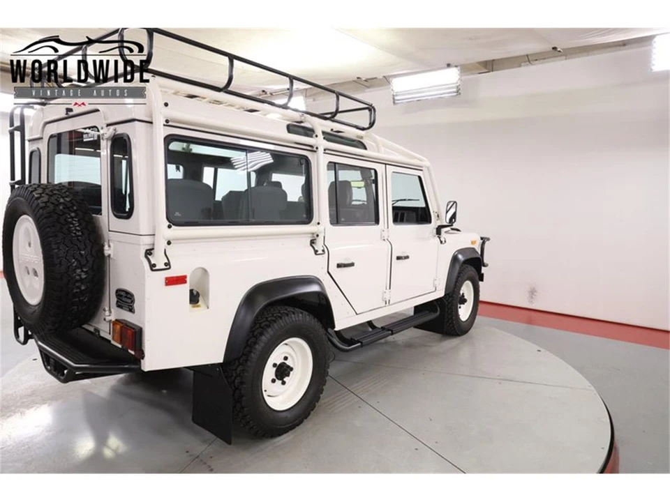 1993 Land Rover Defender 110 - Image 25 of 31