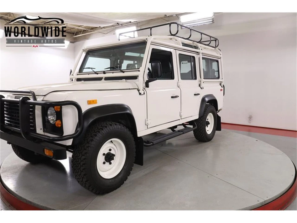 1993 Land Rover Defender 110 - Image 13 of 31