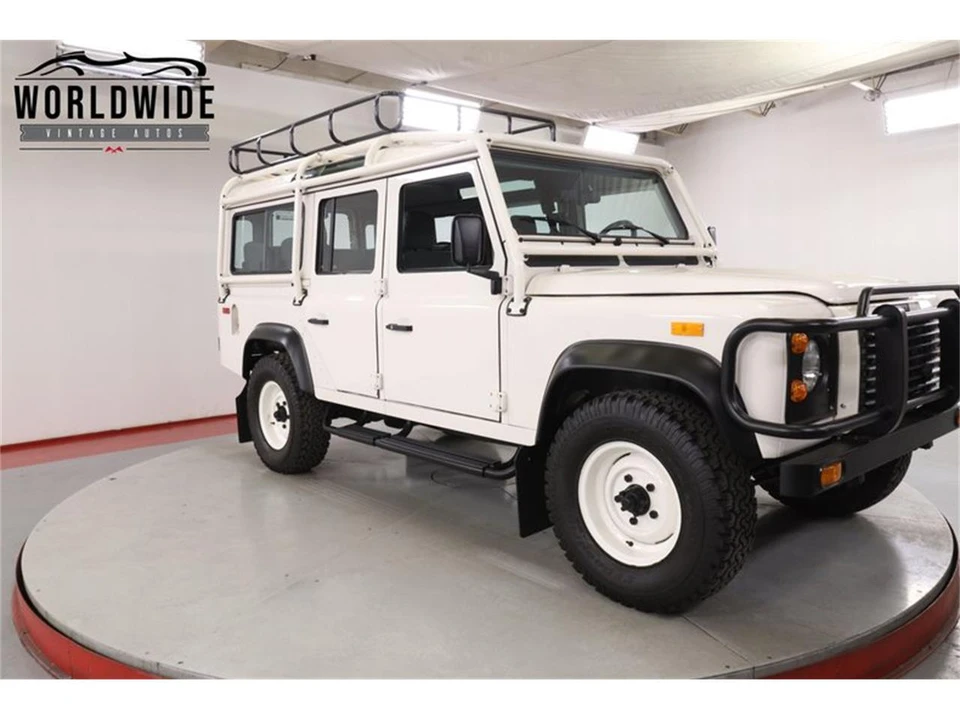 1993 Land Rover Defender 110 - Image 14 of 31