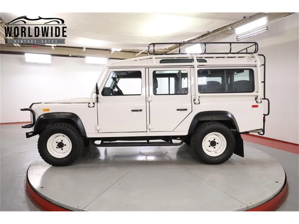 1993 Land Rover Defender 110 - Image 3 of 31