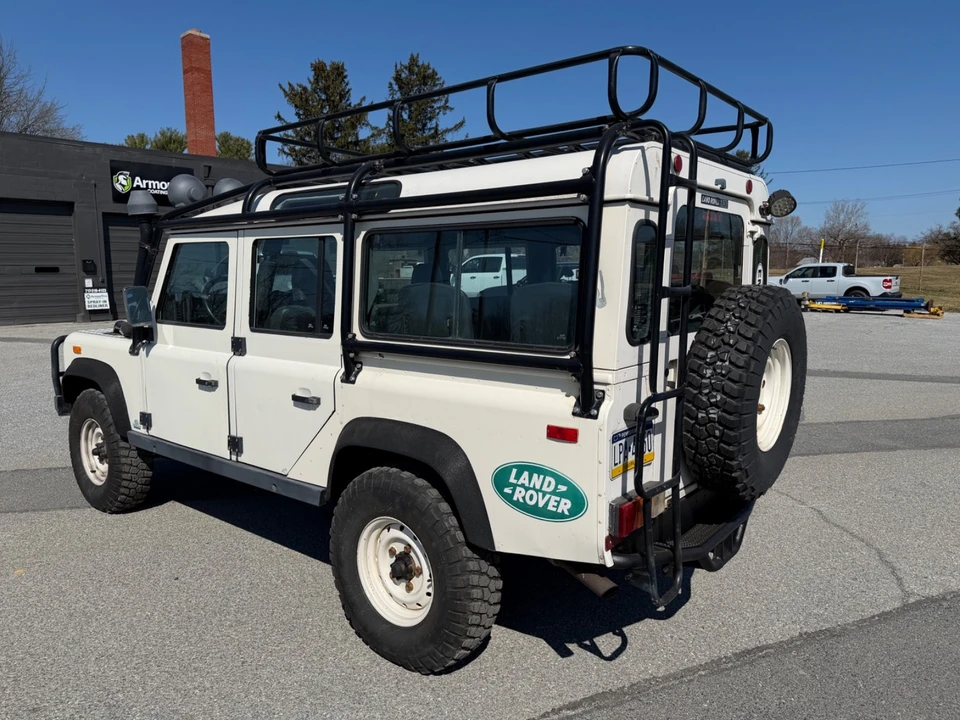 1993 Land Rover Defender 110 - Image 12 of 31