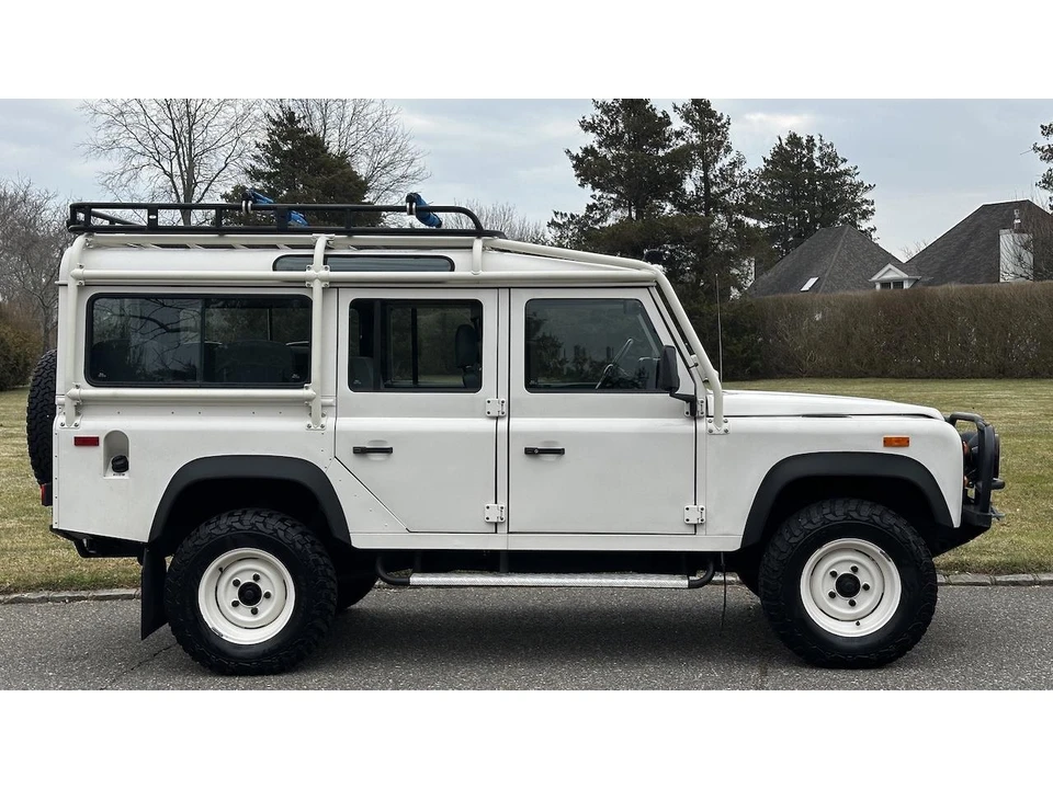 1993 Land Rover Defender 110 - Image 5 of 31