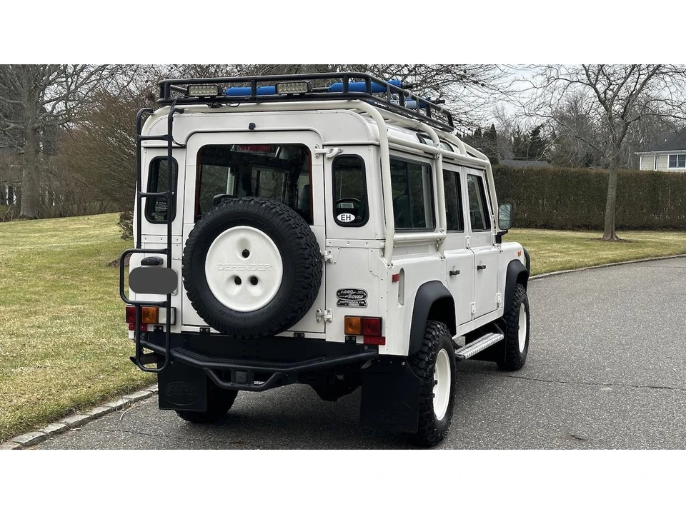 1993 Land Rover Defender 110 - Image 10 of 31