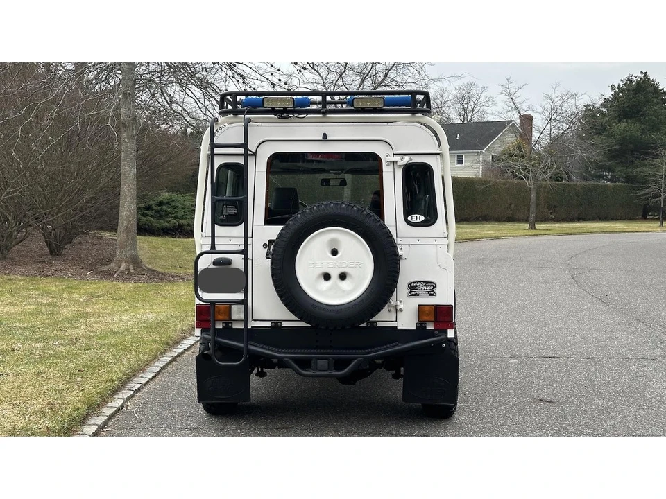 1993 Land Rover Defender 110 - Image 11 of 31