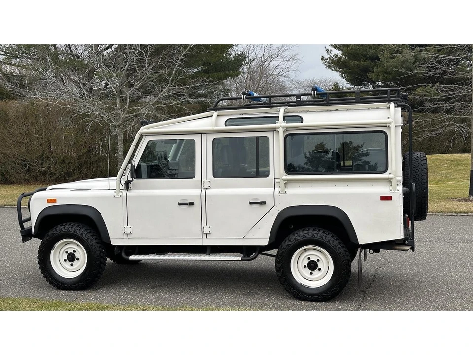 1993 Land Rover Defender 110 - Image 15 of 31