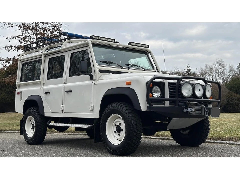 1993 Land Rover Defender 110 - Image 25 of 31