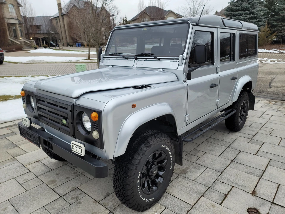 1993 Land Rover Defender 110 - Image 11 of 31