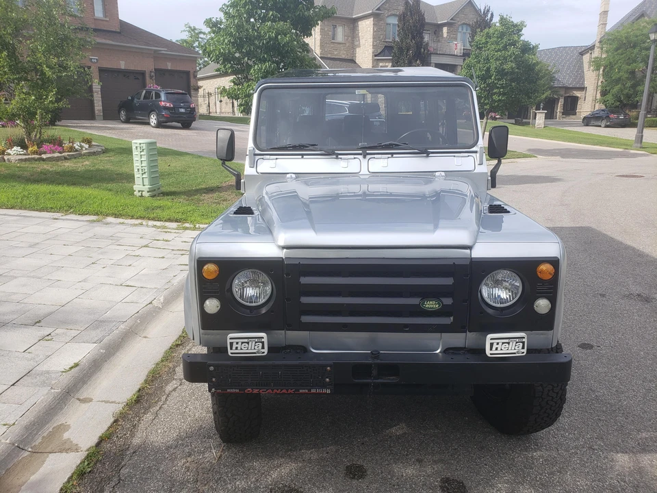 1993 Land Rover Defender 110 - Image 6 of 31