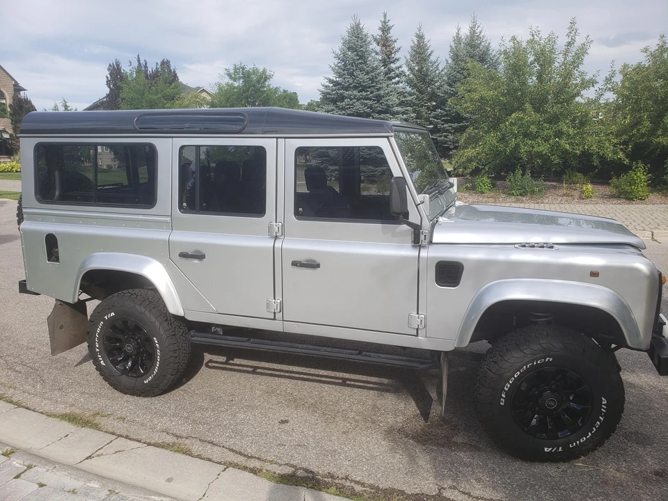 1993 Land Rover Defender 110 - Image 18 of 31