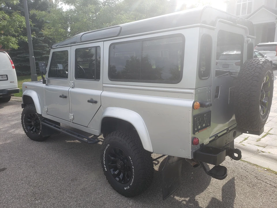1993 Land Rover Defender 110 - Image 13 of 31
