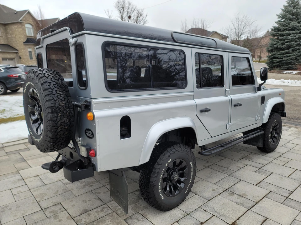 1993 Land Rover Defender 110 - Image 15 of 31