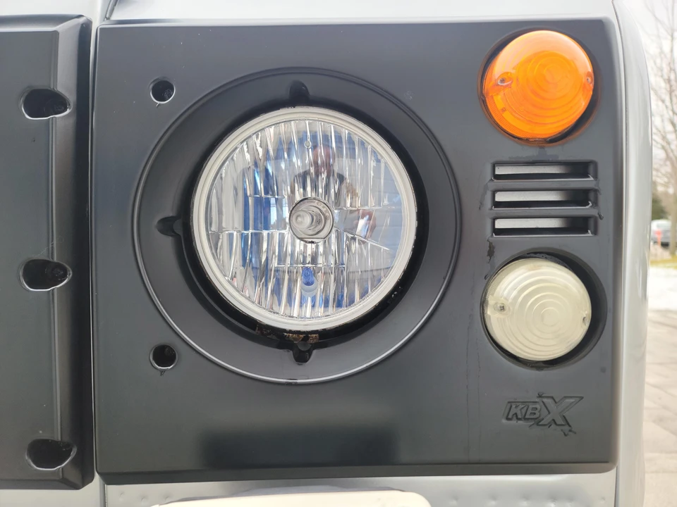 1993 Land Rover Defender 110 - Image 27 of 31