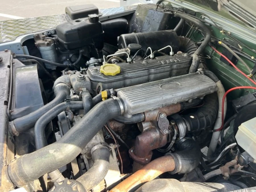 1993 Land Rover Defender 110 - Image 15 of 17