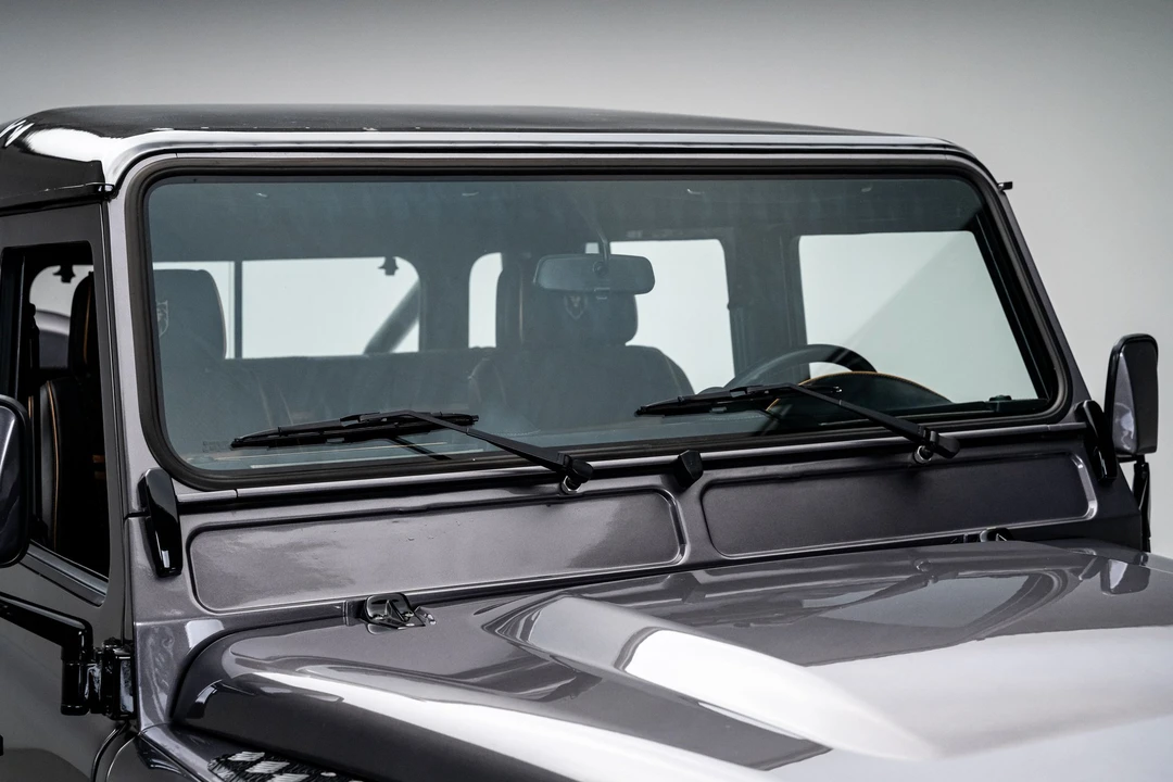 1993 Land Rover Defender 110 - Image 12 of 31