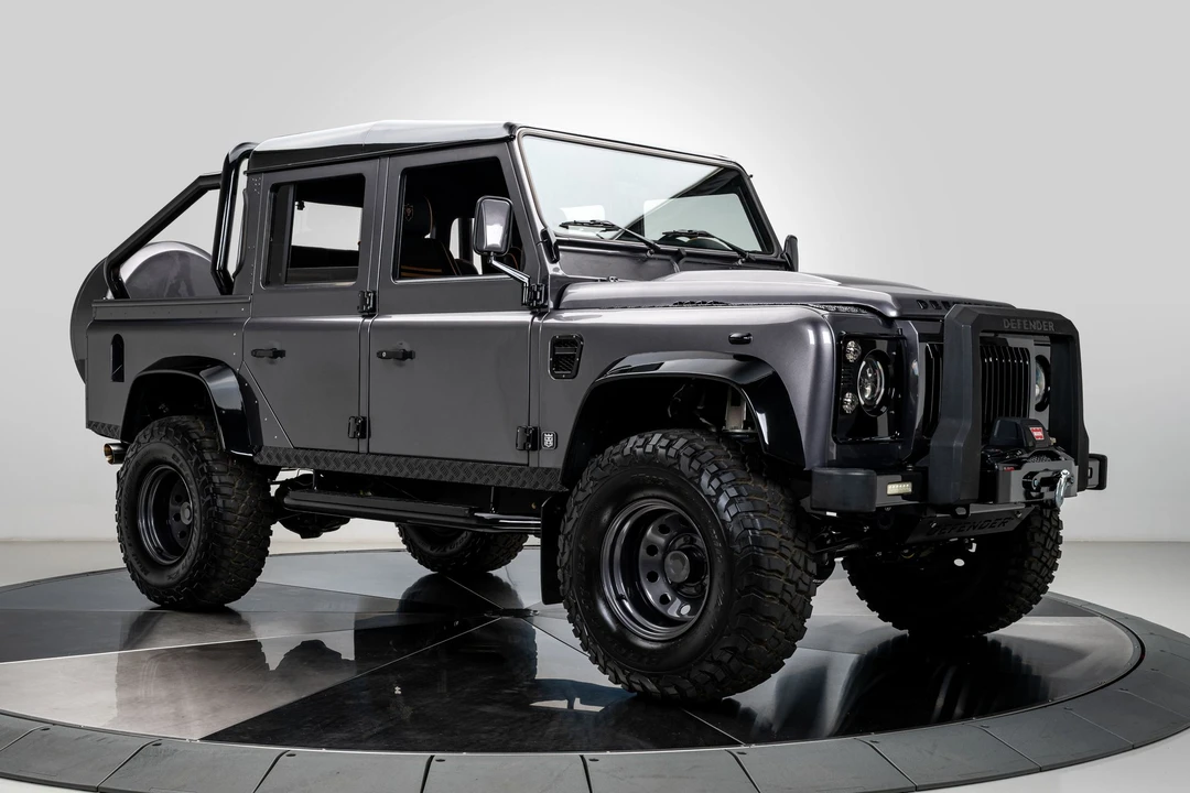 1993 Land Rover Defender 110 - Image 10 of 31