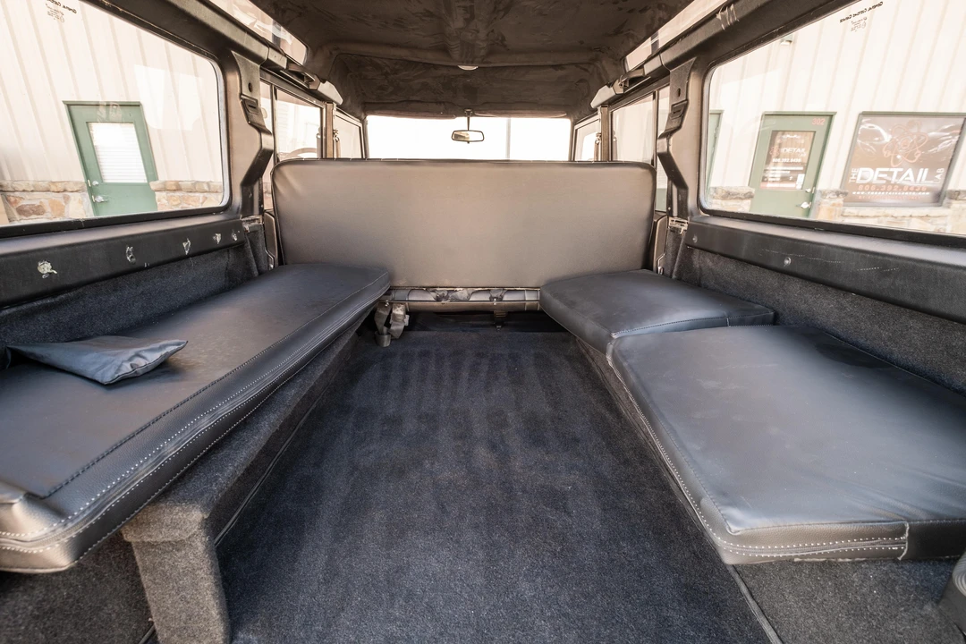 1993 Land Rover Defender 110 - Image 29 of 31