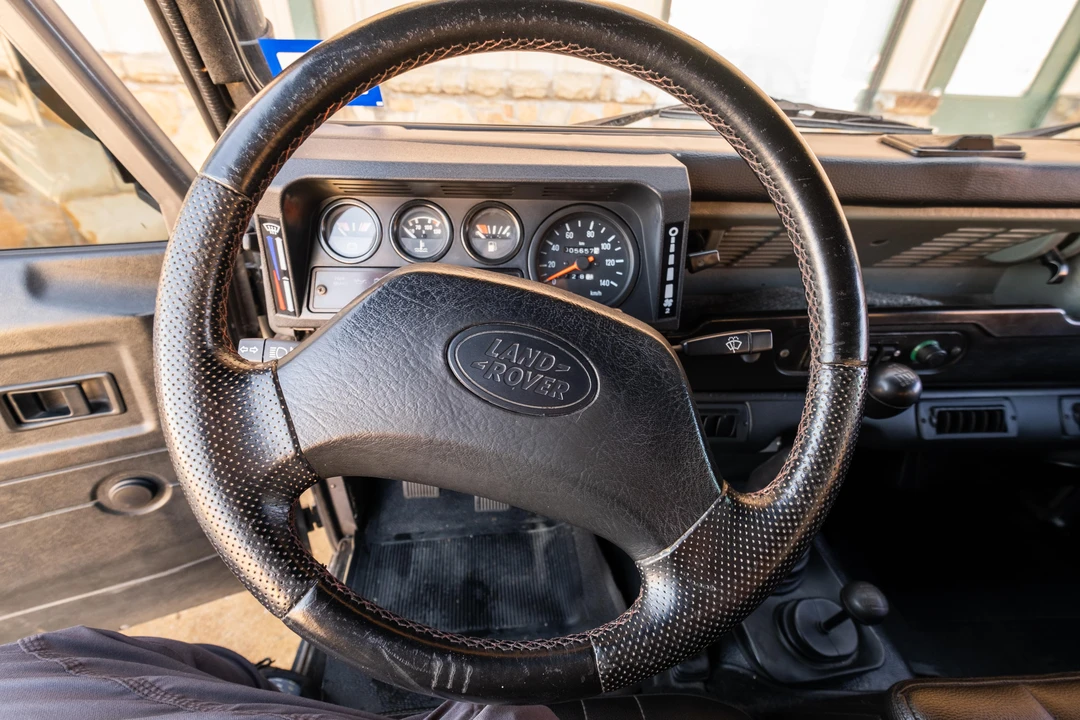 1993 Land Rover Defender 110 - Image 31 of 31