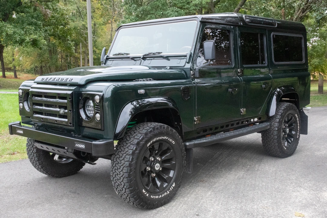 1993 Land Rover Defender 110 - Image 2 of 9
